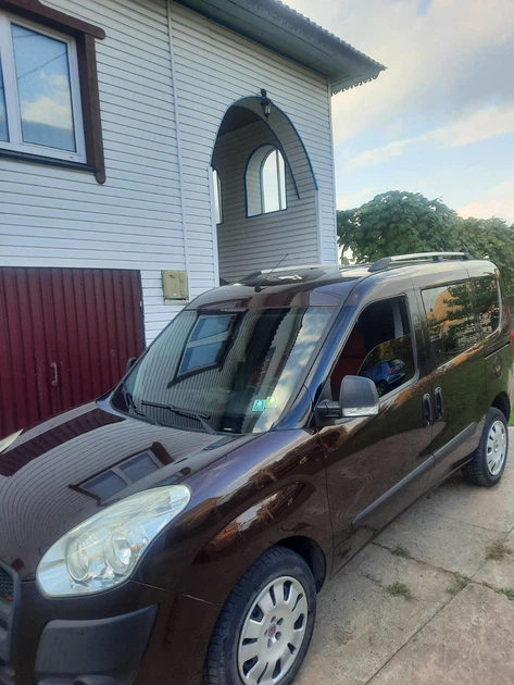 Fiat Doblo II (2010-2022) хромовані рейлінги стандартні з пластиковими ніжками - зображення 5