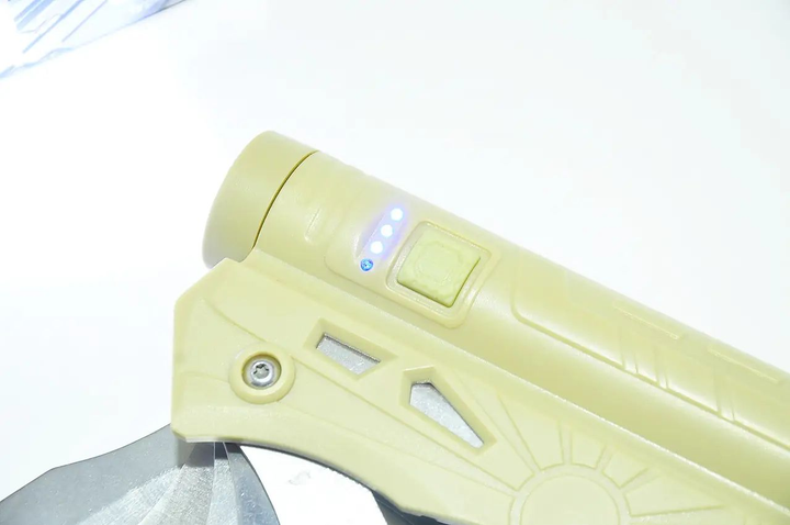 Мультитул з ліхтарем та функцією Power Bank X-Balog BL-LF-800 – фото ...