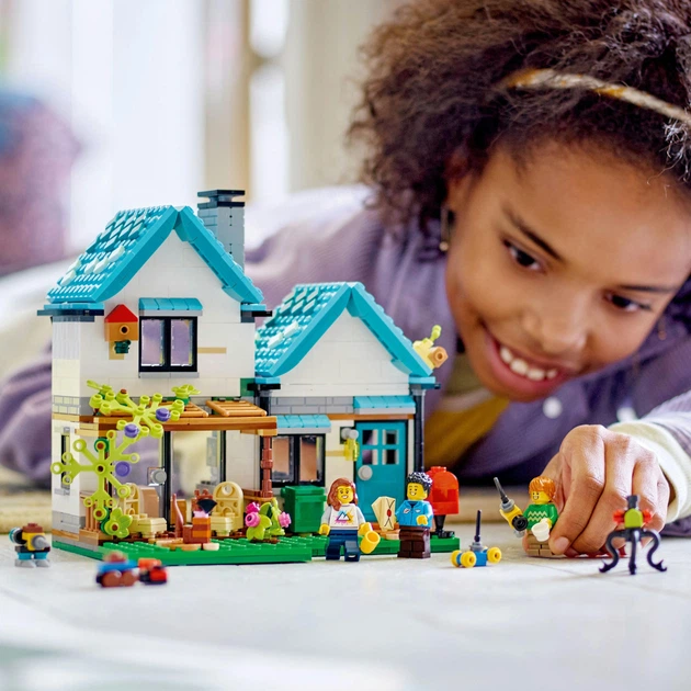 Конструктор LEGO Creator Затишний будинок 808 деталей (31139) - зображення 6