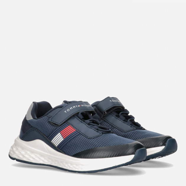 Buty sportowe chłopięce na rzepy Tommy Hilfiger Flag Low Cut Lace-up Sneaker T3B9-32895-0328800- 32 Granatowe (8052578196847) - obraz 2