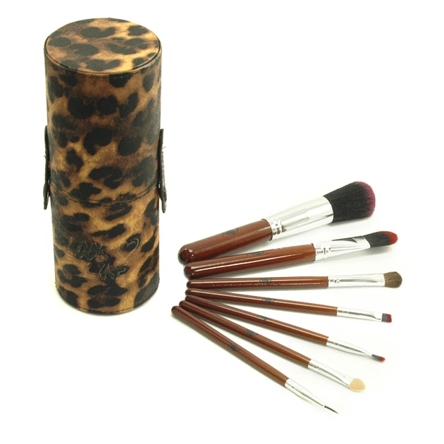 Кисти для макияжа 7 штук леопардовые в тубусе – купить