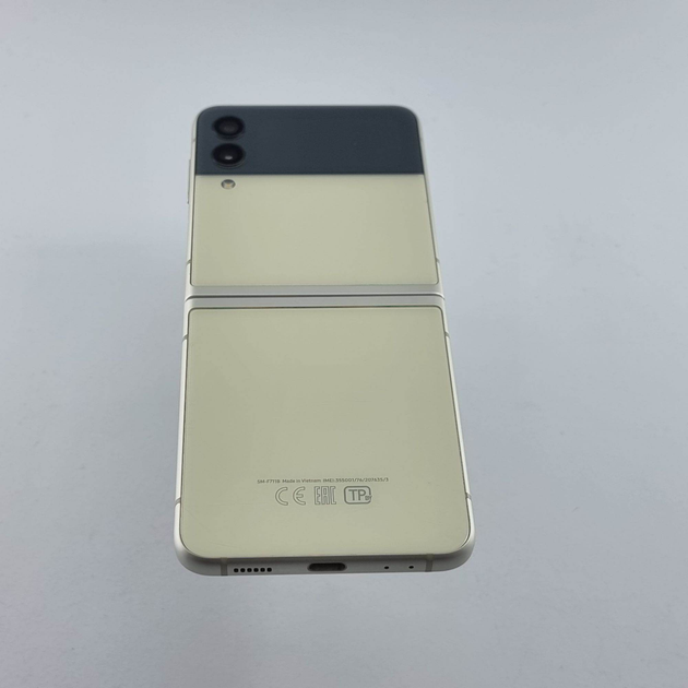 Samsung Galaxy Z Flip3 128 GB Cream White (2C00004895) БУ