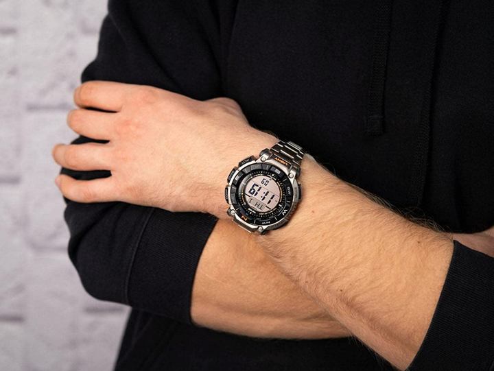 Чоловічий годинник Casio PRG-340T-7ER Сталевий з підсвічуванням - Фото 7 Чоловічий годинник Casio PRG-340T-7ER Сталевий з підсвічуванням - зображення 7