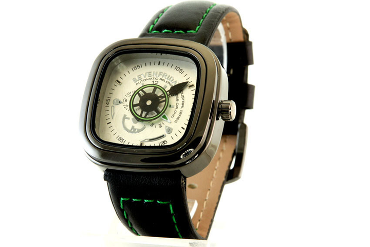 Женские часы с флуоресцентными стрелками Sevenfriday Черные – фото ...
