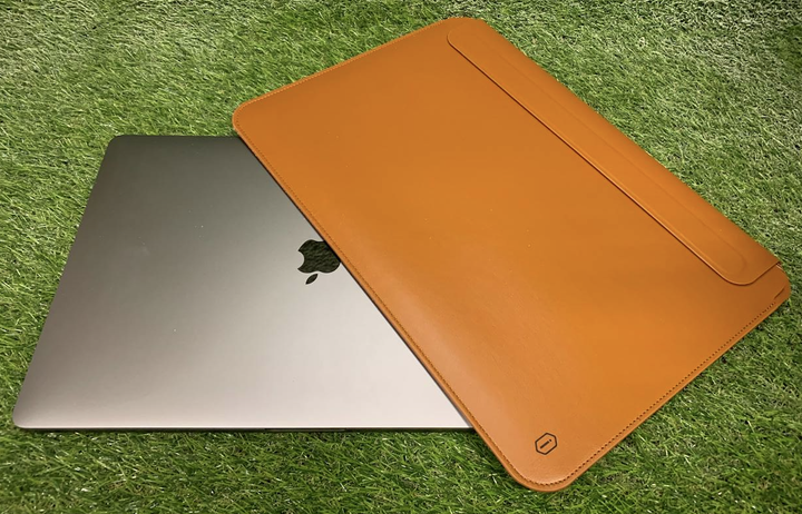 Чехол-папка WIWU Skin Pro II Series Sleeve for MacBook 13, Saddle Brown - Фото 3 Чехол-папка WIWU Skin Pro II Series Sleeve for MacBook 13, Saddle Brown - изображение 3
