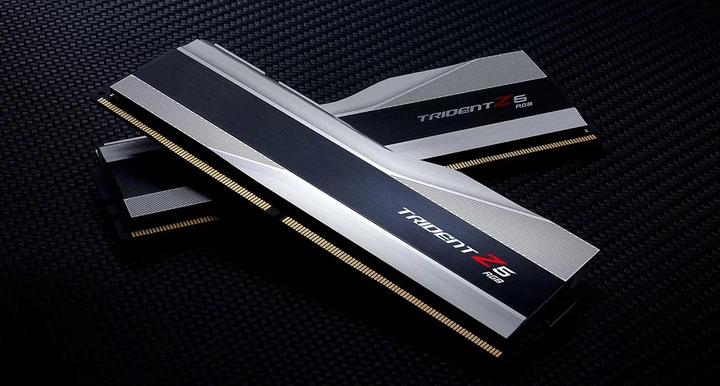 Оперативна пам'ять G.Skill DDR5-8000 32768MB PC5-64000 (Kit of 2x16384) Trident Z5 RGB Silver (F5-8000J3848H16GX2-TZ5RS) - зображення 5