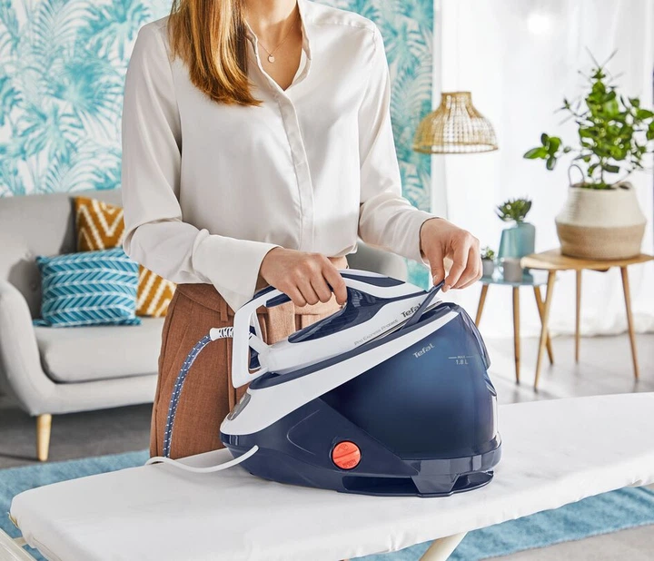 Żelazko z generatorem pary TEFAL Pro Express Protect GV9221 - Zdjęcie 17 Żelazko z generatorem pary TEFAL Pro Express Protect GV9221 - obraz 17