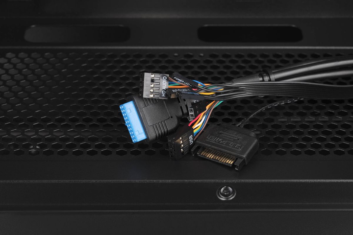 Корпус 2E GAMING RUNA (G2107-500),БЖ 2E ATX500G, MidT, 2xUSB2.0,1xUSB3.0, 1x120мм ARGB+стрічка , скло (бічна панель),чорний - изображение 6
