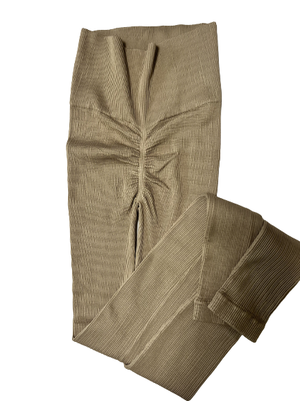 Леггинсы в рубчик с моделирующим швом сзади Leggings Rib Naturalle S/M Бежевые - Фото 1 Леггинсы в рубчик с моделирующим швом сзади Leggings Rib Naturalle S/M Бежевые - изображение 1