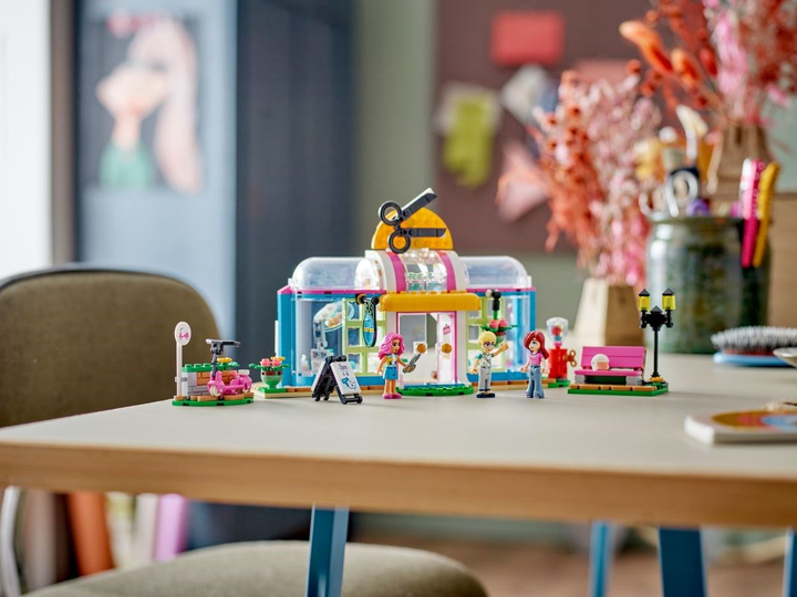 Конструктор LEGO Friends Перукарня 401 деталь (41743) - зображення 6