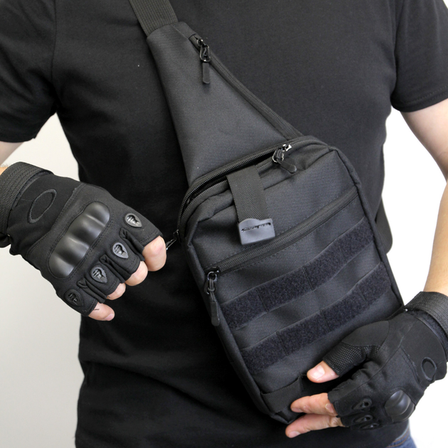Тактическая сумка-слинг с кобурой на липучке плечевая однолямочная, чорна через плечо, нагрудная сумка-кобура - изображение 2