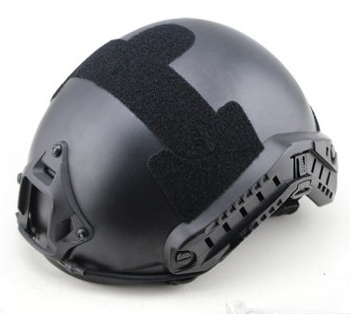 Страйкбольний шолом Future Assault Helmet без отворів Black (Airsoft / Страйкбол) - зображення 1