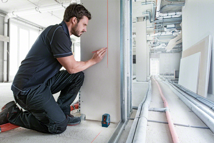 Лазерний рівень (нівелір) Bosch Professional GLL 2-10, сумка, 3 акум. 1.5 В, різьба кріплення 1/4, 5/8, робоча відстань 10 м (0601063L00) - зображення 5