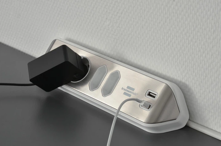 Przedłużacz Brennenstuhl Estilo 4 gniazda 2 porty USB 2 m White (1153590420) - obraz 13