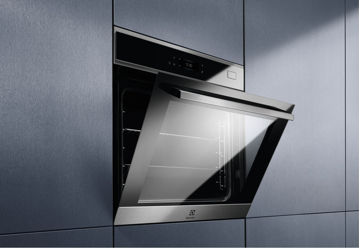 Духова шафа електрична Electrolux SteamBoost PRO 800 (EOB8S39WX) - зображення 8