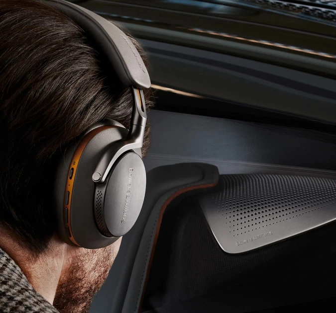 Навушники Bowers & Wilkins PX8 McLaren - Фото 7 Навушники Bowers & Wilkins PX8 McLaren - зображення 7