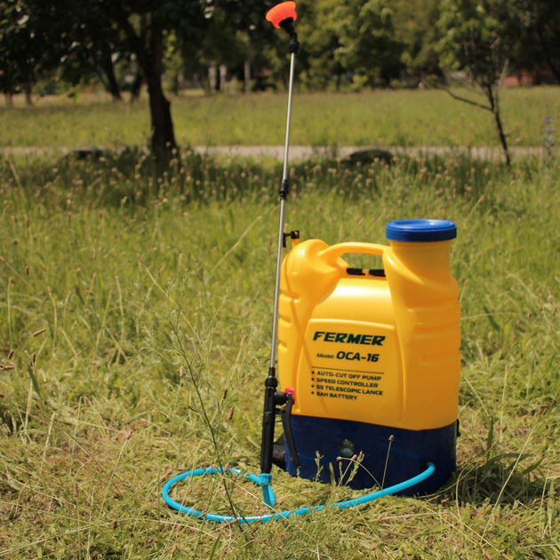 Садовый аккумуляторный опрыскиватель ранцевый ОСА-16 Fermer 16 л ...