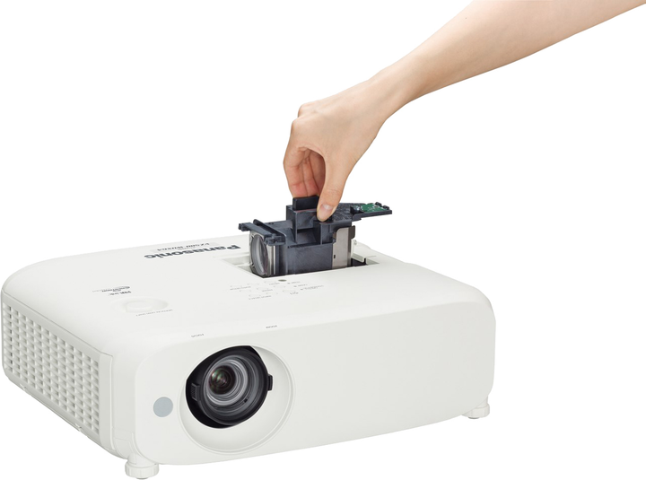 Проєктор Panasonic PT-VZ580EJ - зображення 10