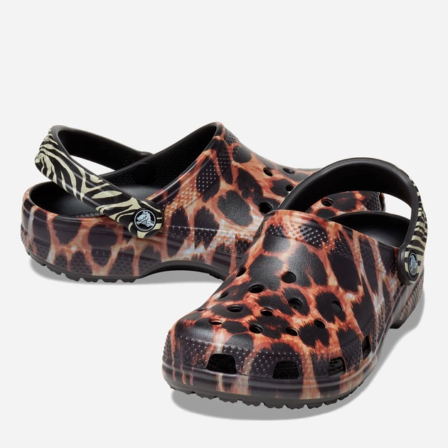 Chodaki damskie Crocs Classic Animal Remix CR207840-BKMA 42-43 (M9/W11) 27 cm Czarny/Pomarańczowy (191448995086) - obraz 2