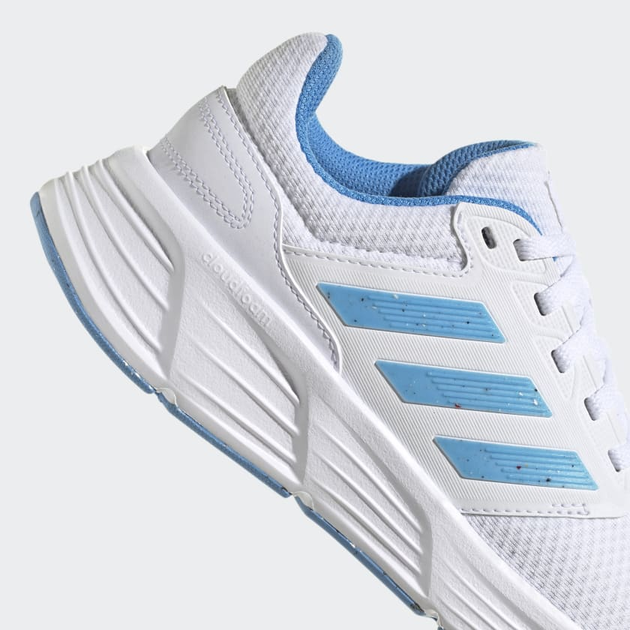 Buty na siłownię damskie adidas Galaxy 6 GX7256 38.5 (5.5UK) 24 cm Białe (4065426093810) - obraz 7