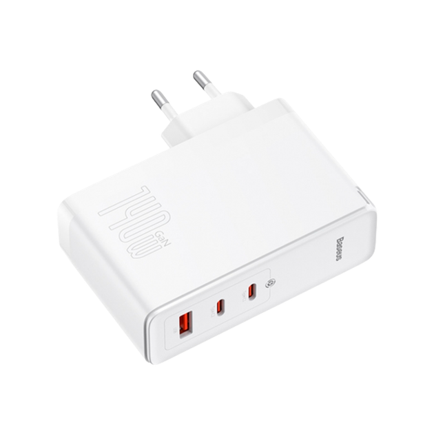 Сетевое зарядное устройство Baseus GaN5 Pro 3 порта 1*USB + 2*Type-C 140W (CCGP100202) белое - изображение 2