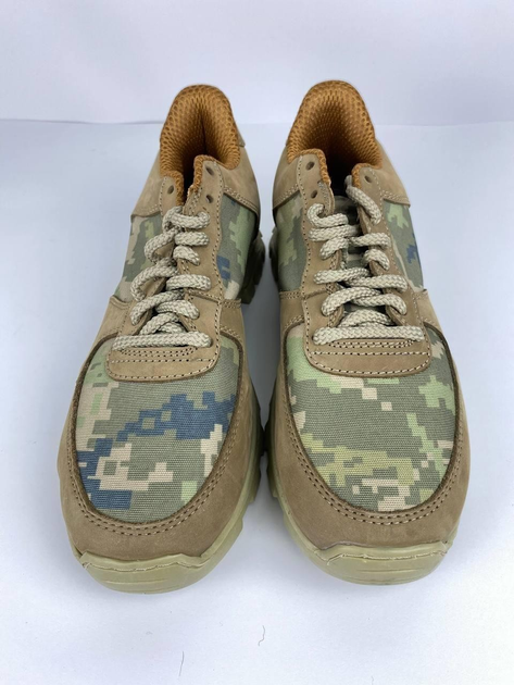 Военные тактические низкие кроссовки зеленые, размер 46 - изображение 1