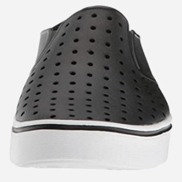 Buty wsuwane męskie Native Miles 903970-60-82 44 (10US) 28 cm Czarne (4894401566816) - obraz 4