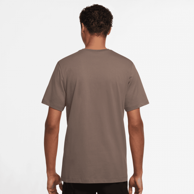 Футболка JORDAN M J JUMPMAN EMB SS CREW XS Коричневый DC7485-274 - Фото 2 Футболка JORDAN M J JUMPMAN EMB SS CREW XS Коричневый DC7485-274 - изображение 2