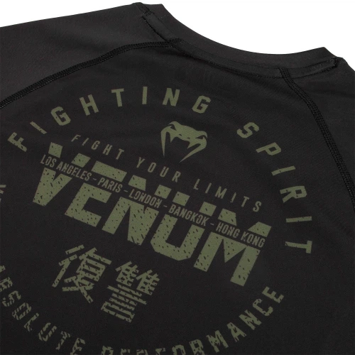 Рашгард Venum Signature Rashguard Short Sleeves Black Khaki Exclusive (VENUM-03654-200-S) - Фото 7 Рашгард Venum Signature Rashguard Short Sleeves Black Khaki Exclusive (VENUM-03654-200-S) - изображение 7