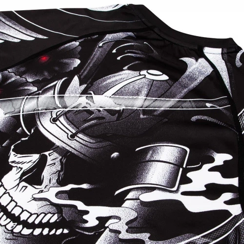 Рашгард Venum Samurai Skull Rashguard Short Sleeves Black (VENUM-03197-001-S) - Фото 6 Рашгард Venum Samurai Skull Rashguard Short Sleeves Black (VENUM-03197-001-S) - изображение 6