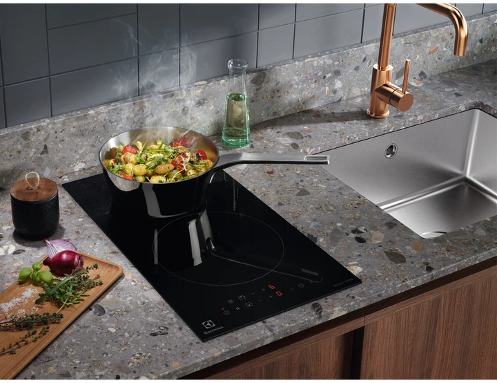 Płyta indukcyjna Domino Electrolux LIT30230C - obraz 3