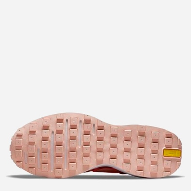 Buty do biegania w terenie damskie Nike Waffle One DM9477-800 39 (6.5Y) Koralowe (19524151242616) - obraz 7