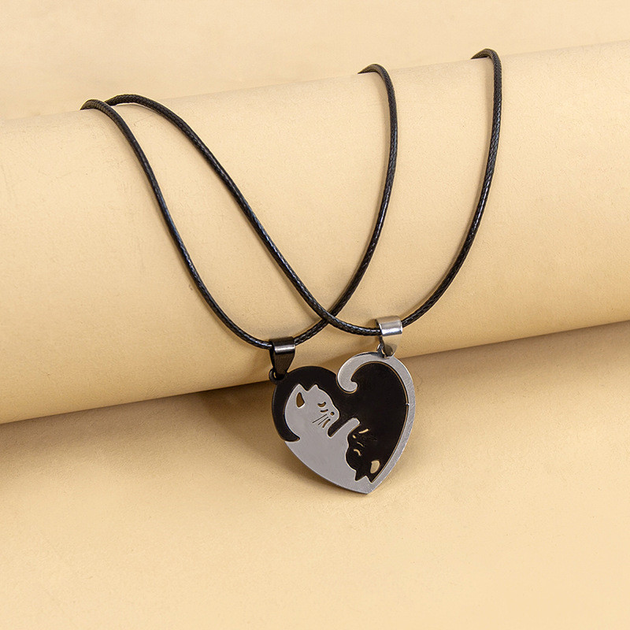 Парные кулоны "Котики Сердце Инь-Ян" Black-Silver от продавца: Good ...