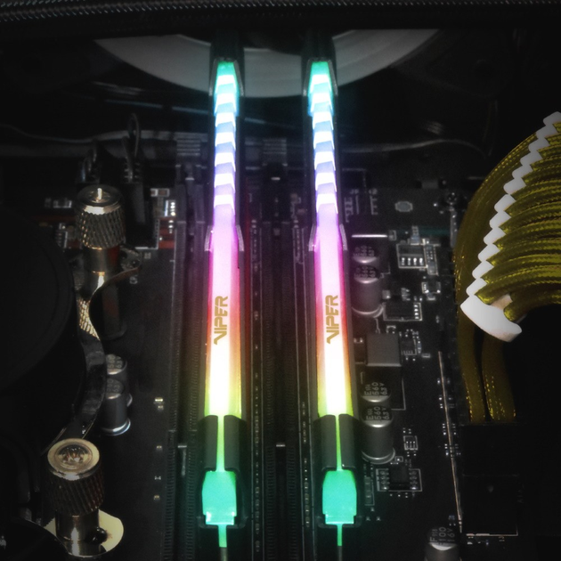 Оперативна пам'ять Patriot DDR4-3600 16384MB PC4-28800 (Kit of 2x8192) Viper Steel RGB (PVSR416G360C8K) - зображення 6