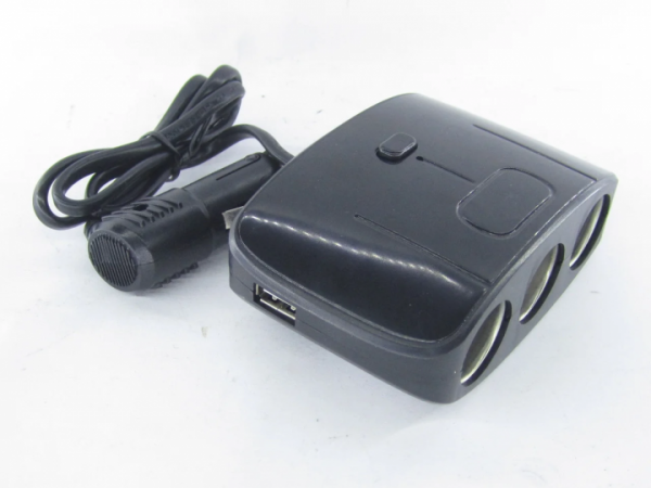 Трійник у прикурювач із підовжувачем Olesson Чорна 12/24V 100W/2USB+1 вимикач - зображення 3