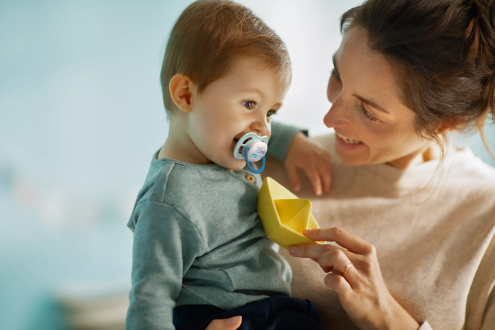 Пустышка Avent ортодонтическая Ultra Air I love для мальчиков 0-6 мес 2шт SCF080/01 (SCF080/01) - Фото 3 Пустышка Avent ортодонтическая Ultra Air I love для мальчиков 0-6 мес 2шт SCF080/01 (SCF080/01) - изображение 3