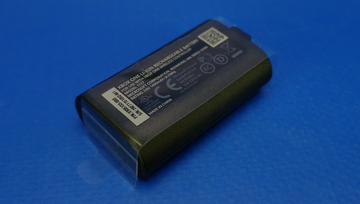 Набір Геймпад Бездротовий Microsoft Xbox Series Controller Carbon Black + Акумулятор Play and Charge Kit + Кабель USB Type-C - зображення 5