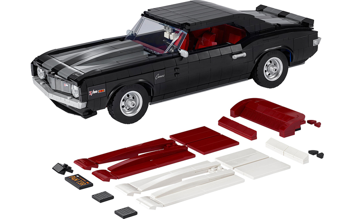 Zestaw klocków LEGO Icons Chevrolet Camaro Z28 1456 elementów (10304) - obraz 9