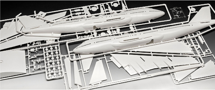 Складана модель Revell Літак Боїнг-747-100 50 років. Масштаб 1:144 (RVL-05686) (4009803056869) - зображення 9