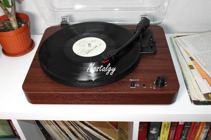 Вініловий програвач Auna TT-Classic Light Wood з вбудованими колонками, грамофон для вінілових дисків - зображення 5