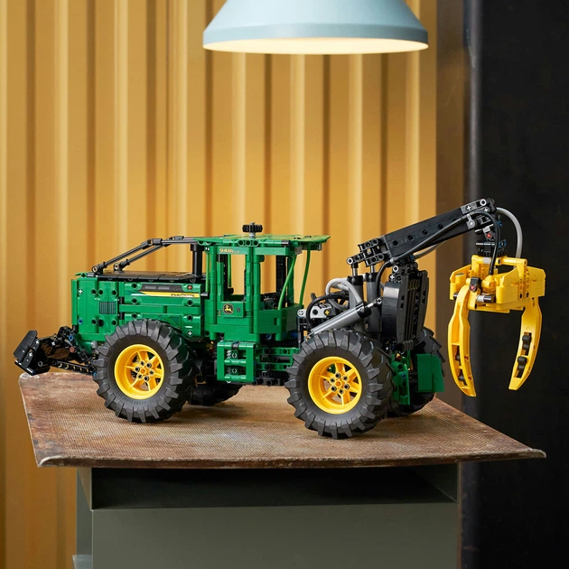 Конструктор LEGO Technic Трелювальний трактор John Deere 948L-II 1492 деталі (42157) - зображення 5