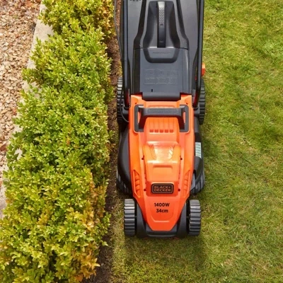 Газонокосилка Black&Decker 1.4 кВт, 34 см (BEMW461BH) - Фото 4 Газонокосилка Black&Decker 1.4 кВт, 34 см (BEMW461BH) - изображение 4