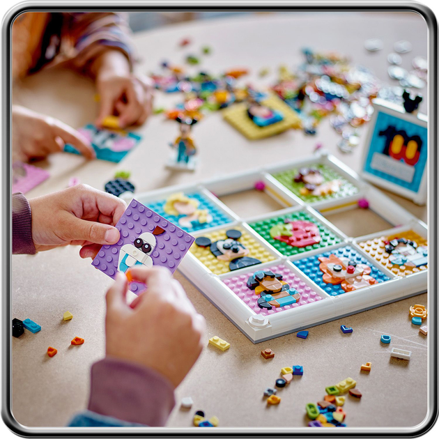 Конструктор LEGO Disney 100-та річниця мультиплікації Disney 1022 деталі (43221) - зображення 7