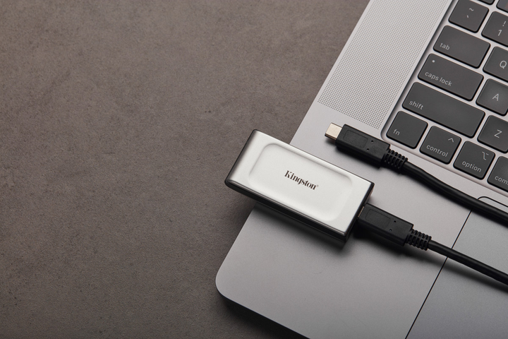 Kingston XS2000 Portable SSD 4TB USB 3.2 Gen2 (2x2) Type-C IP55 3D NAND (SXS2000/4000G) - зображення 8