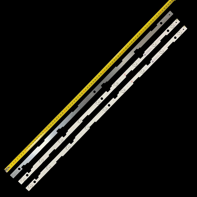 LED підсвітка TV 43" inch 830mm 9-led 3V CRH-P43KP30300309641 RF-AJ430S30-0901S-09 LC-43UI7552E 3pcs=1set - изображение 2