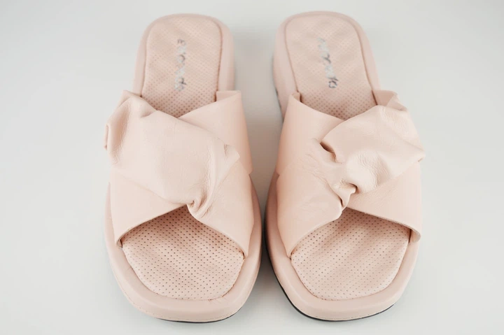 Шлепанцы Evromoda 316123 пудра кожа 37 - изображение 3