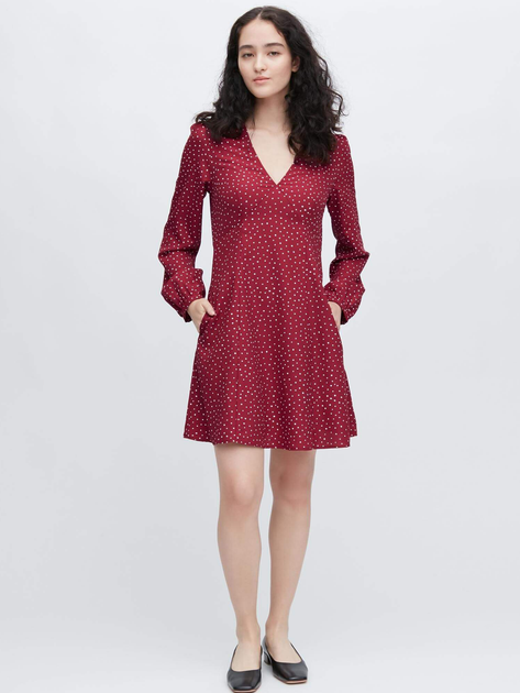 Платье короткое женское Uniqlo 683318419 XL Красное (1159781644) - Фото 1 Платье короткое женское Uniqlo 683318419 XL Красное (1159781644) - изображение 1