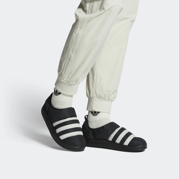 Чоловічі сліпони adidas Puffylette GY4559 40.5 (7UK) 25.5 см CЧорні/Greone/CЧорні (4065426935141) - зображення 4