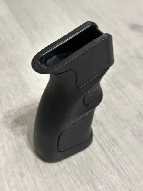 Тактична пістолетна рукоятка для АК чорна - зображення 1
