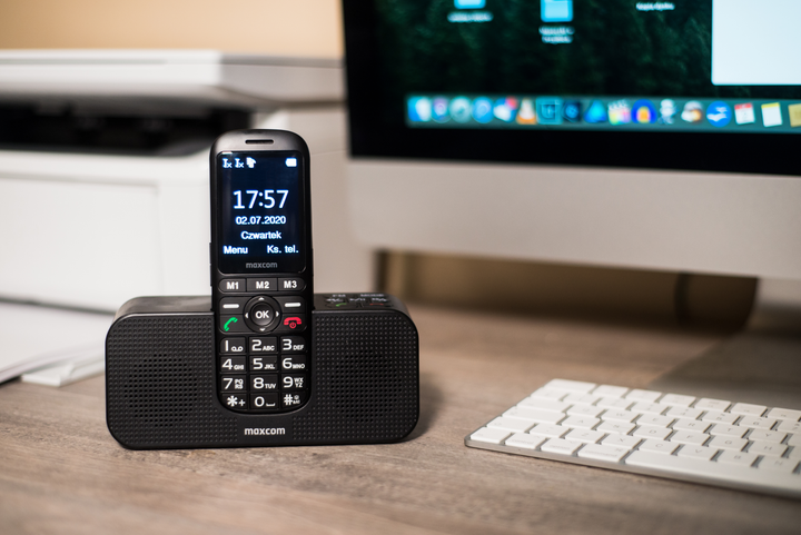 Telefon komórkowy Maxcom MM740 Black - obraz 9